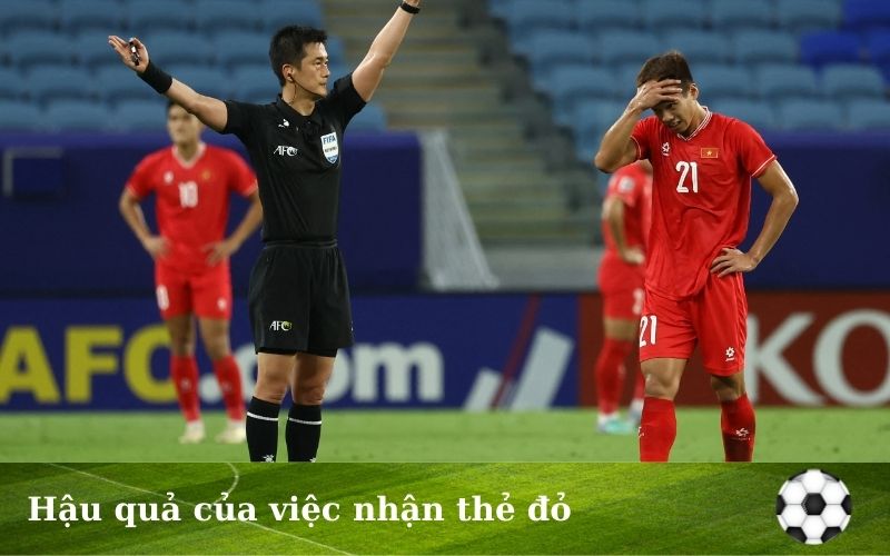 Thẻ đỏ trong bóng đá là gì?
