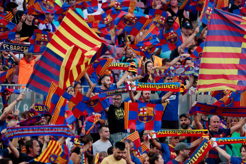 Người hâm mộ Barça được gọi là gì? Giải thích tên người hâm mộ Barça