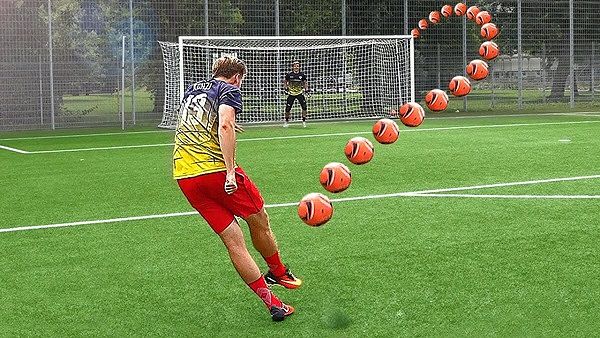 Cách thực hiện cú đá phạt: Bí quyết ghi bàn thắng đẳng cấp thế giới - Malaga Việt Nam