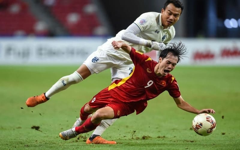 Tổng quan về các lỗi bóng đá theo luật của FIFA